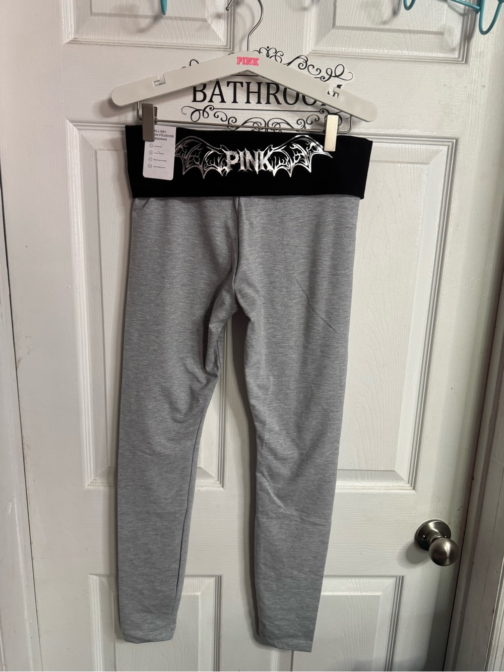 PINK Victoria's Secret Gray Leggings with Black Logo Waistband